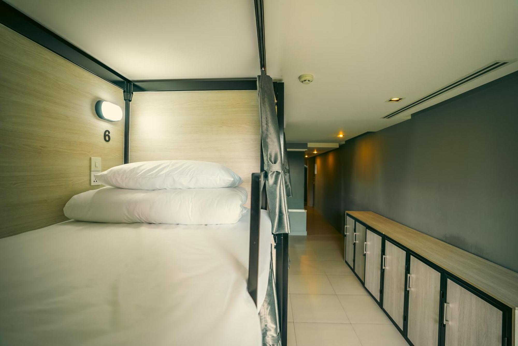 بيت شباب Mad Monkey Phuket Patong المظهر الخارجي الصورة
